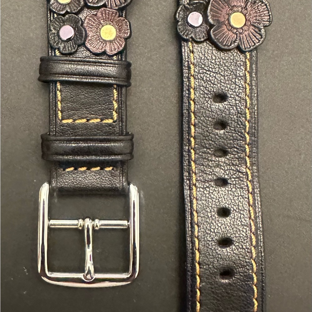 COACH TEA ROSE iWATCH BLACK WITH TAN STITCHING
